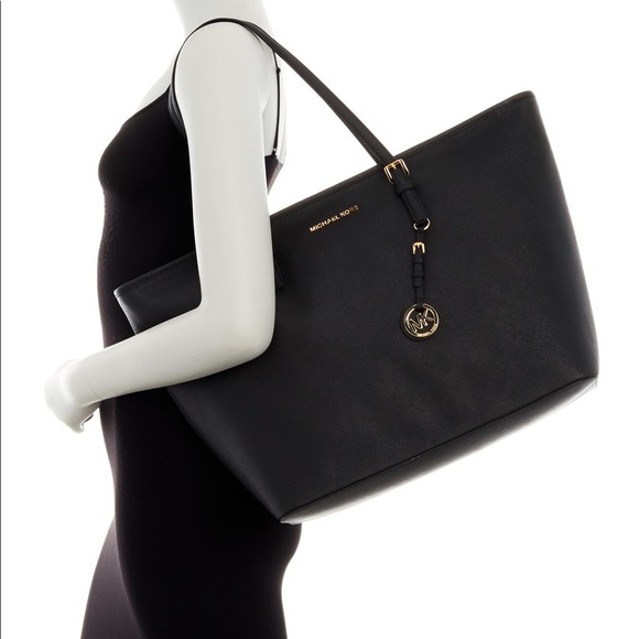 Michael Kors Handbags - Large MICHAEL KORS tote bag, REAL LEATHER